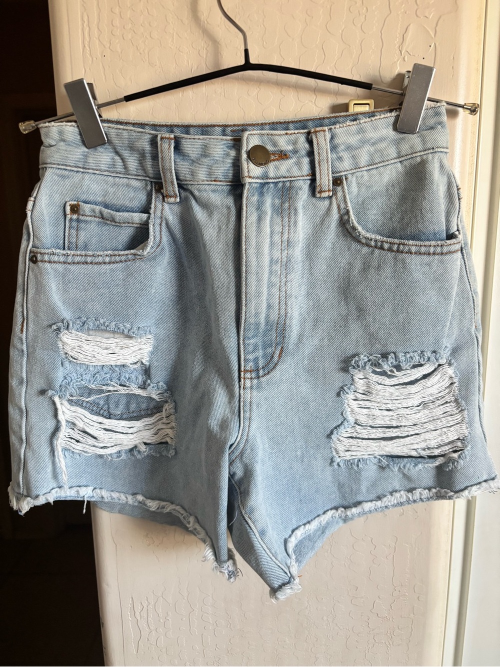 EUC Billabong How About That Light Blue Destroyed Denim Shorts - Size 25